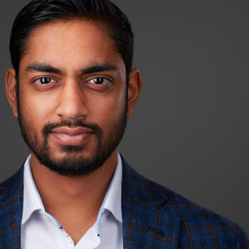  Headshot photographer Zaid Esaak