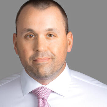 Lakeville based Headshot photographer Scott Beagle