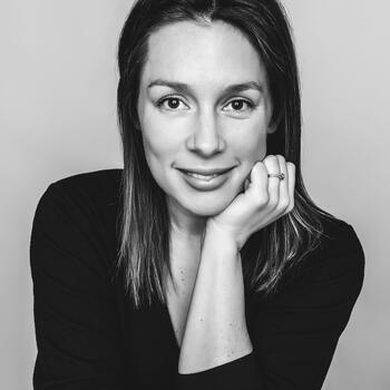 Victoria based Headshot photographer Erin Clayton