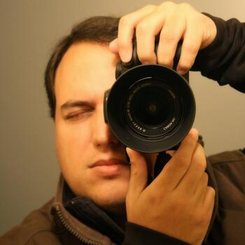 Upper Hutt based Headshot photographer Rodrigo Costa