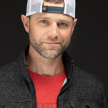 Minnetonka based Headshot photographer Nathan Turcotte