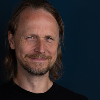 Praha based Headshot photographer Ivan Zucenko