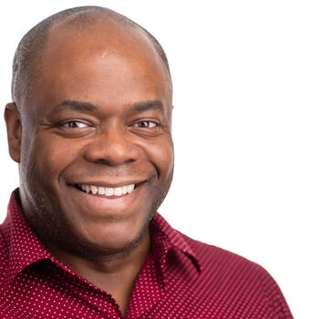 Duluth based Headshot photographer Kisho Franklyn