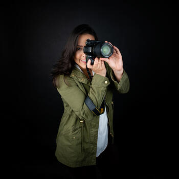 Calgary based Headshot photographer BEATRIZ BOCANEGRA