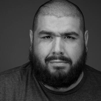 San Bernardino based Headshot photographer Pablo Treto