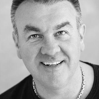 Ashington based Headshot photographer Simon Drew