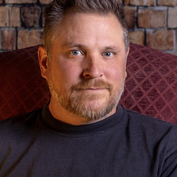 Eugene based Headshot photographer Robert Hartman