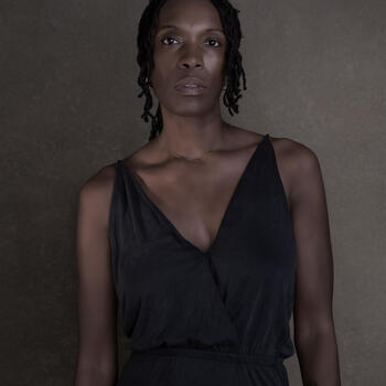 Portland based Headshot photographer Lola Wallace