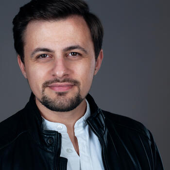 Vilnius based Headshot photographer Vlad Zhakulin