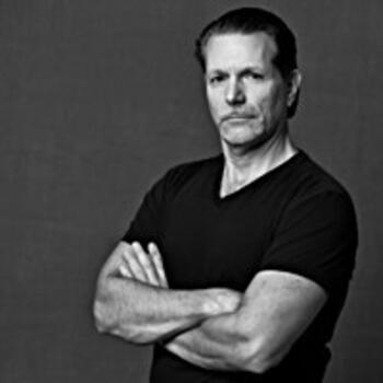 Massapequa Park based Headshot photographer VINCENT PELLY