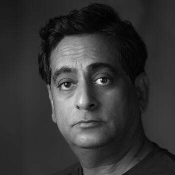 Rosharon based Headshot photographer Srinivas Halaharvi