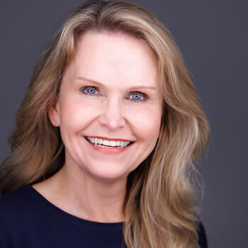 Huntington Beach based Headshot photographer Bonnie Merrick