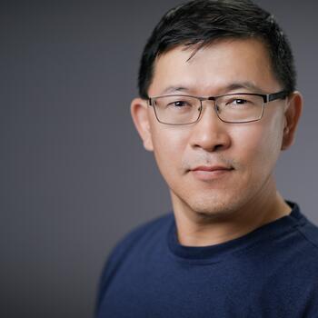 Mountain House based Headshot photographer Jung Thomas