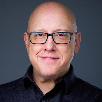 Springfield based Headshot photographer Chris Marion