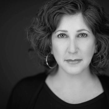 West Hartford based Headshot photographer Cara Paiuk