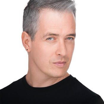 Leicester based Headshot photographer ben carrick