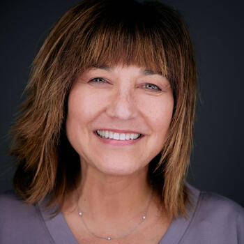 Smyrna based Headshot photographer Barbara Potter