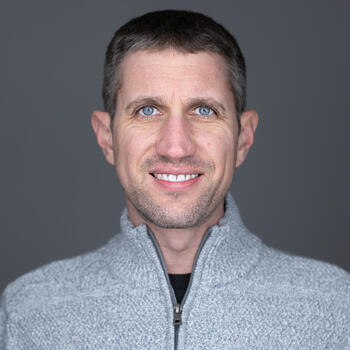 Stevens Point based Headshot photographer Mark James