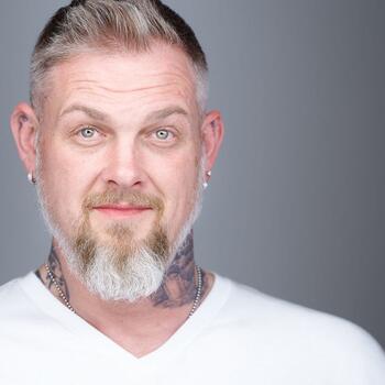 Saint Charles based Headshot photographer Shane Michael