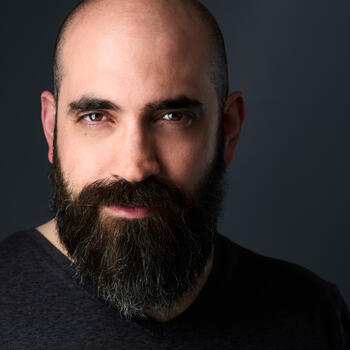 Nepean based Headshot photographer Nathanael Campoli