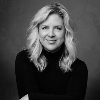 Bend based Headshot photographer JoAnna Forsythe