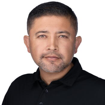 Salinas based Headshot photographer Juan Avila