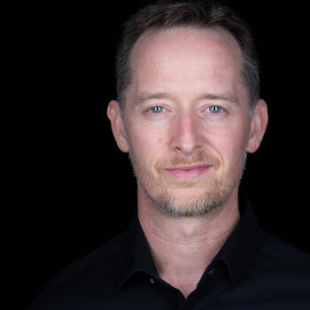 Sarasota based Headshot photographer Dustin Porter