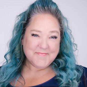 Puyallup based Headshot photographer Angie Whitten