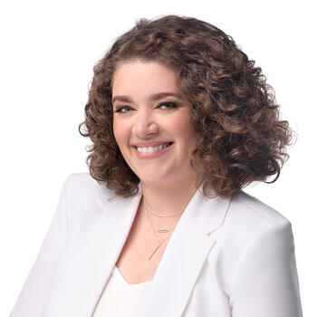 Petaluma based Headshot photographer Nicole Jackson