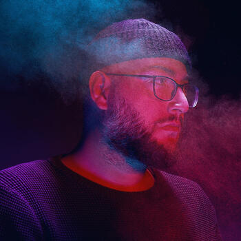 Amsterdam based Headshot photographer Ofir Abe