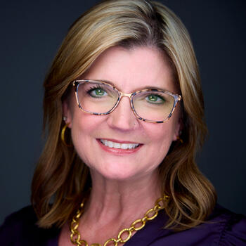 Lufkin based Headshot photographer Angela Marcotte