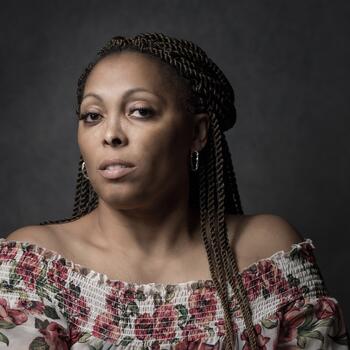 Douglasville based Headshot photographer Tanja Shivers