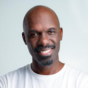 Silver Spring based Headshot photographer Nathan Ochole