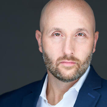 bel air based Headshot photographer Joshua Barry