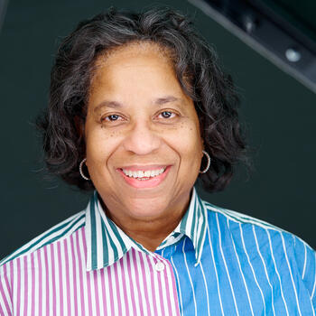 Woodbine based Headshot photographer Winona Varnon