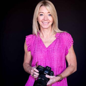 Floral Park based Headshot photographer Christine Kozak