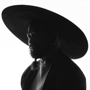 Santiago based Headshot photographer Rod Hoffmann