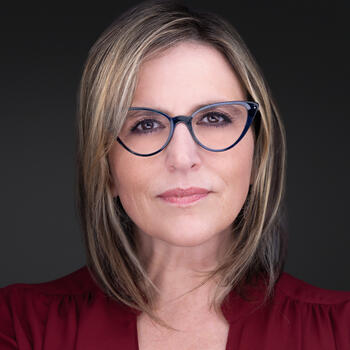 Jacksonville based Headshot photographer Anna Marie Bolet