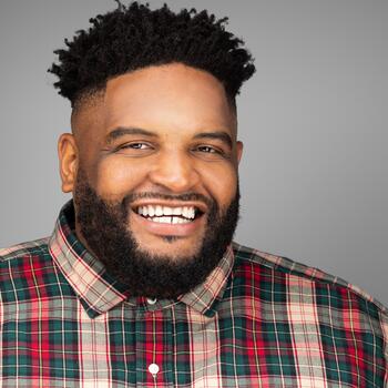 Chicago based Headshot photographer Kenn Cook