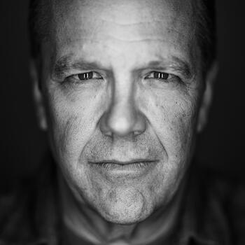  Headshot photographer Glen Johnson