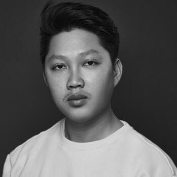 Knoxville based Headshot photographer Cooper Tran