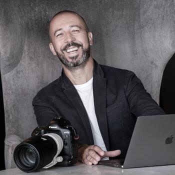 London based Headshot photographer Pedro Soares