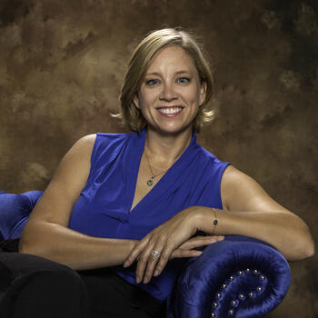 Kuna based Headshot photographer Jennifer Sharp Kornoely