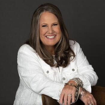 Hico based Headshot photographer Kimberly Domangue