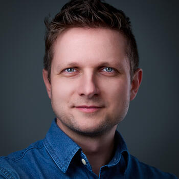 San Jose based Headshot photographer Dima Kaleganov