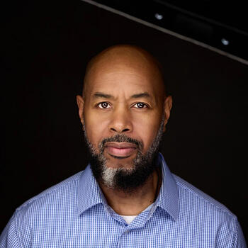 VALPARAISO based Headshot photographer Waylan Cooley Phillips