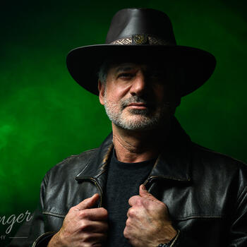 Nipomo based Headshot photographer Adi Ringer