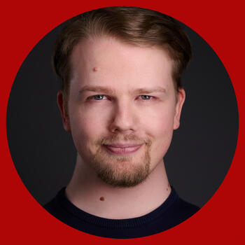 K&ouml;ln based Associate headshot photographer Oliver Wagner