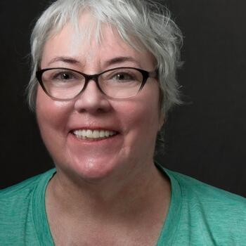 Honolulu based Headshot photographer Biz Kellam