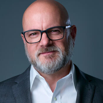 Elyria based Headshot photographer Jeff Barnes